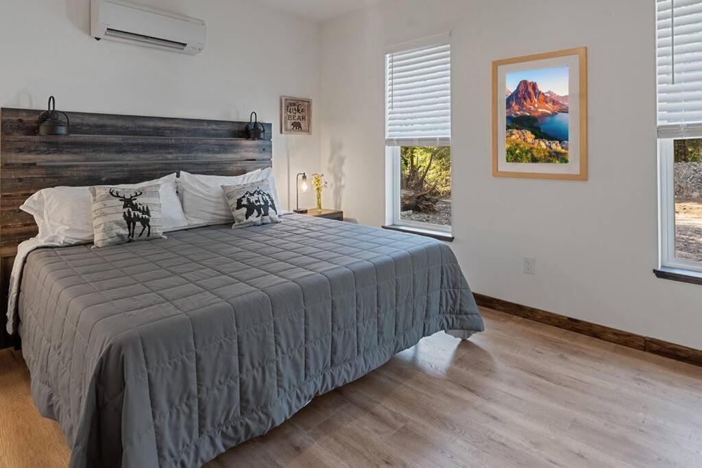 Luxe Mt. Rainier Lodge W/ Hot Tub-Ac-Game Room Ashford Luaran gambar